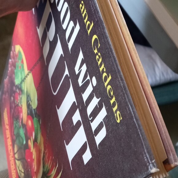 BOOK: "So Good With Fruit" - Picture 3 of 7